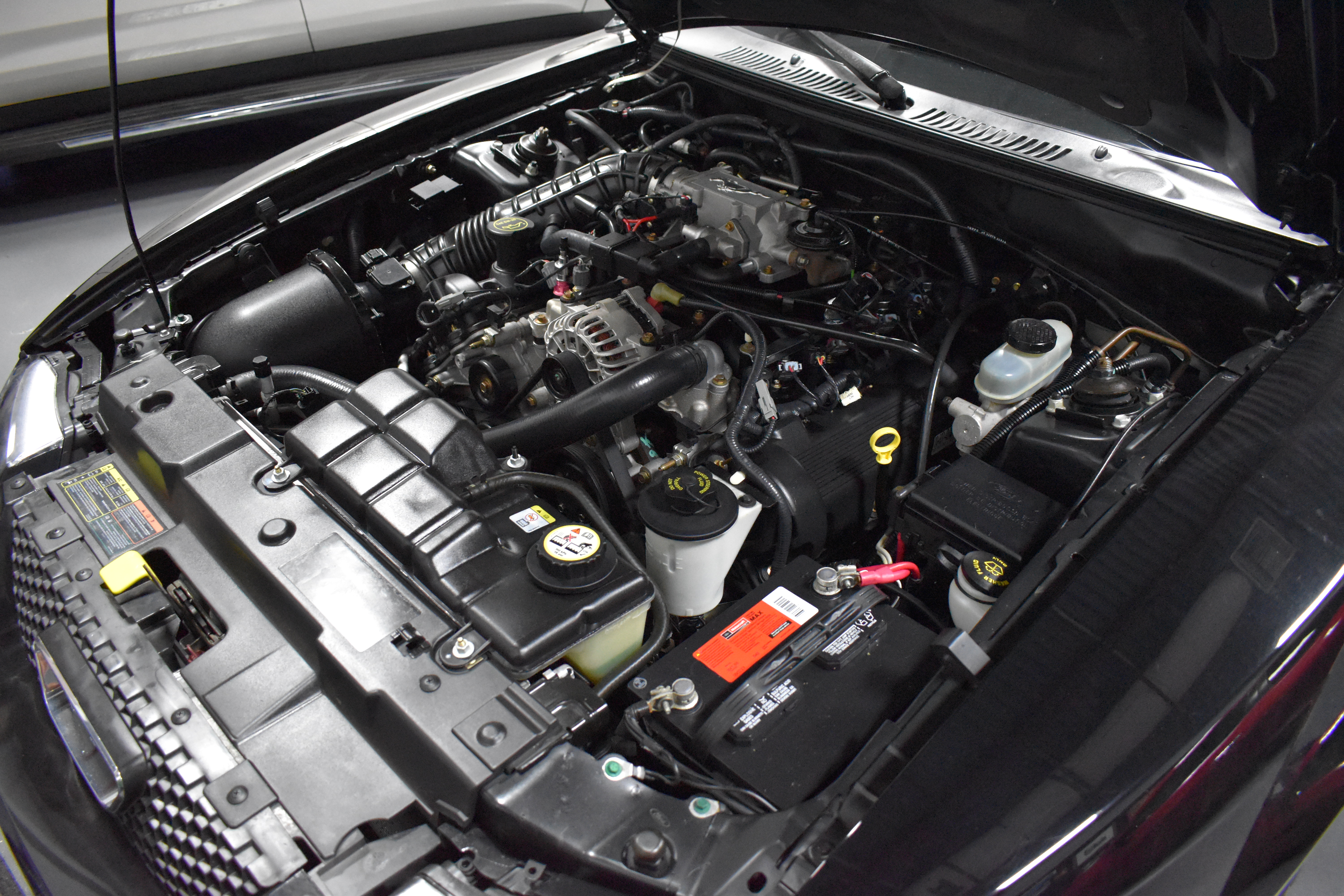 2002 Ford Mustang GT Deluxe - Photo 34